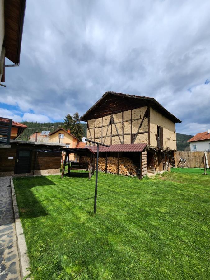 מלון גובדרצי Bulgarane House מראה חיצוני תמונה