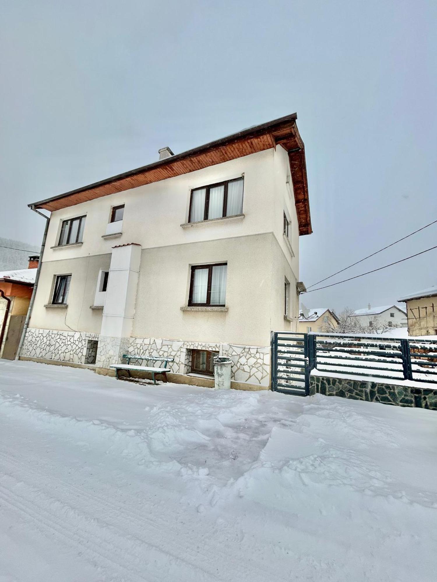 מלון גובדרצי Bulgarane House מראה חיצוני תמונה